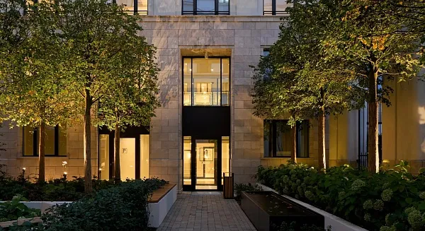 На Некрасова