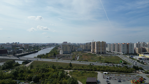 Количество комнат: 3,  90.8 кв.м.