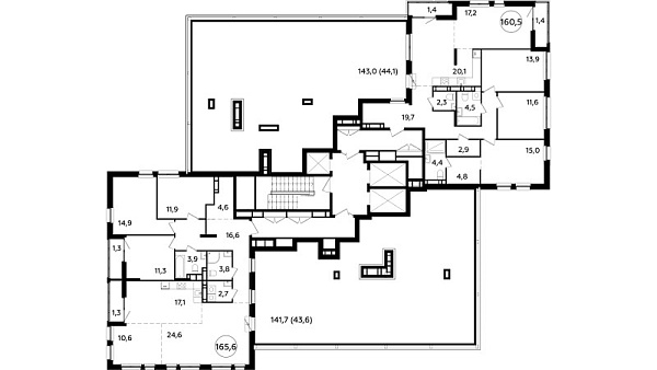 Количество комнат: 4,  160.5 кв.м.
