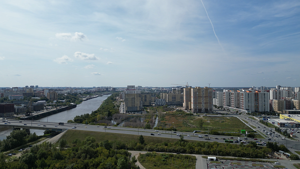 Количество комнат: 3,  90.8 кв.м.