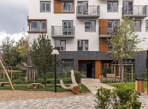 Количество комнат: 2,  166.65 кв.м.